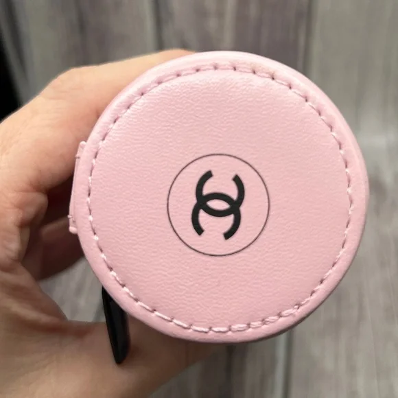 NIB CHANEL Set of 3 Makeup Brushes with Storage Case Bag Ballerina Pink Black CC - Picture 5 of 14